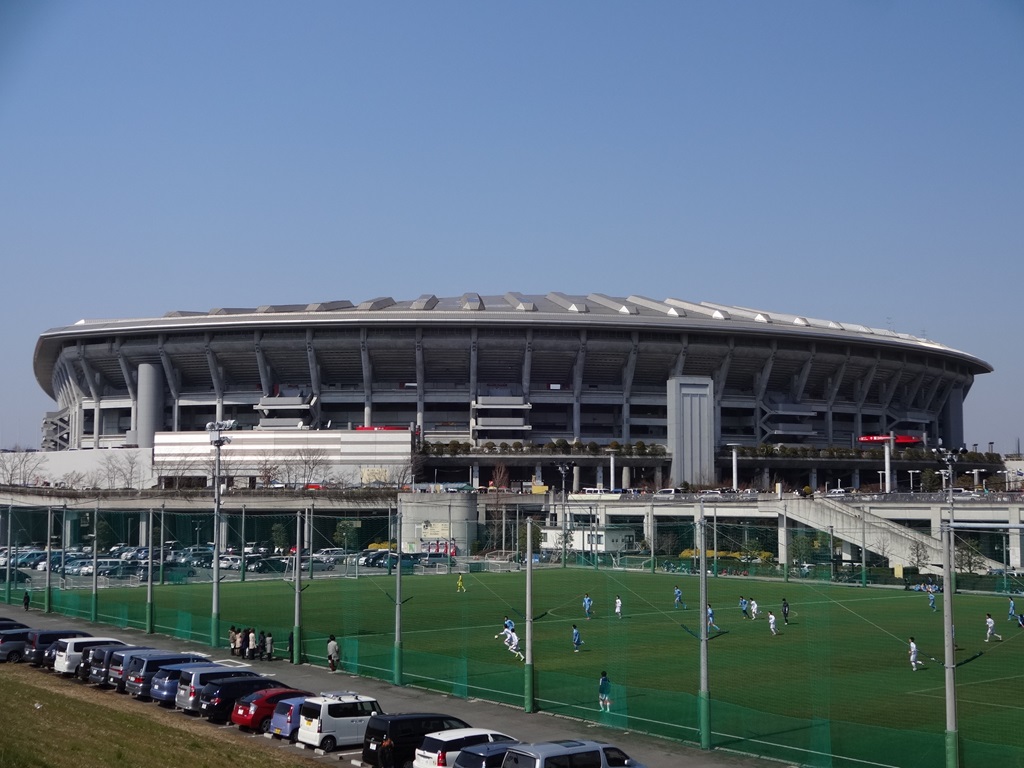 日産スタジアム