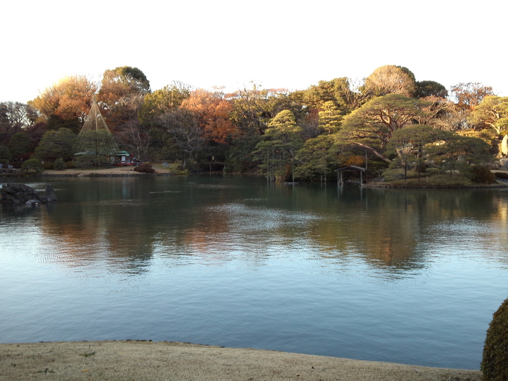 六義園