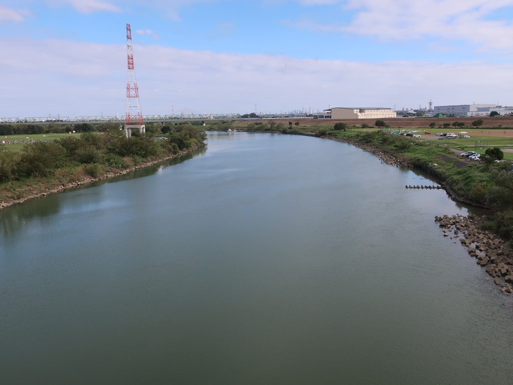 荒川（秋ヶ瀬橋より）