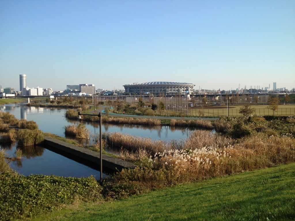 日産スタジアム